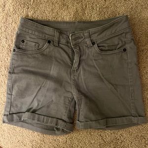 Black diamond shorts